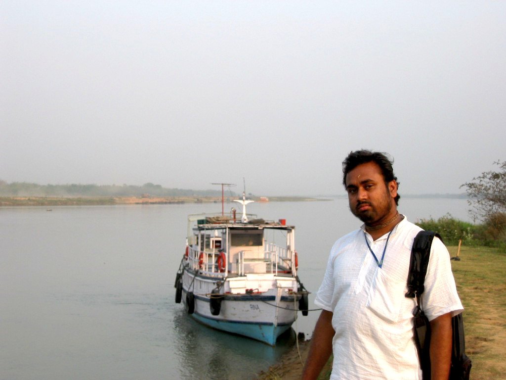  gaura mandal parikrama. 2004.03.16